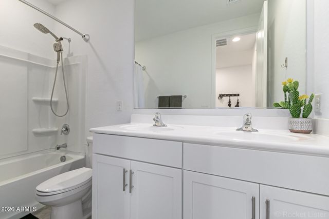 6755 W PEDRO Lane, Laveen, AZ 85339