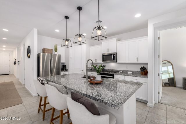 6755 W PEDRO Lane, Laveen, AZ 85339