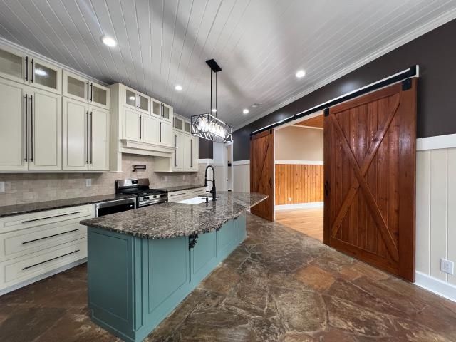 9490 HWY 196 HWY, Unincorporated, TN 38017
