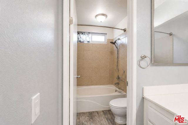 14433 Hillsborough Drive, Victorville, CA 92392