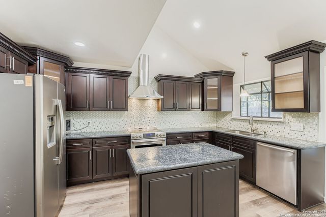 1406 Branchwood, San Antonio, TX 78248