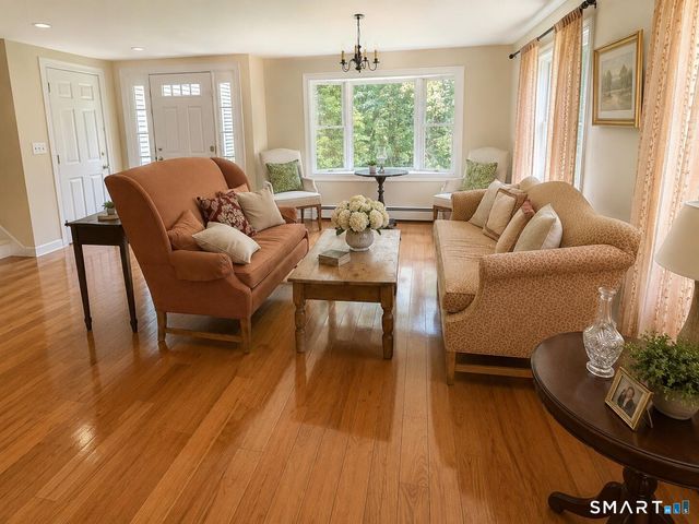 11 Old Stage Coach Road, Haddam, CT 06441