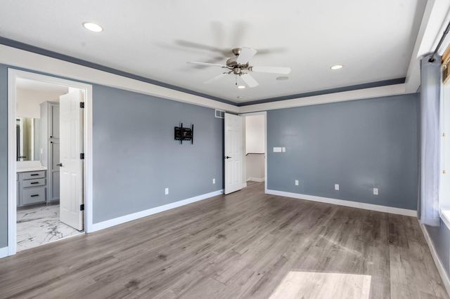 2888 Wyndam Court, Shakopee, MN 55379