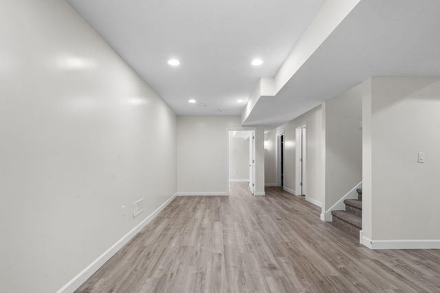 2888 Wyndam Court, Shakopee, MN 55379