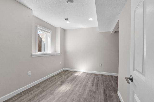 2888 Wyndam Court, Shakopee, MN 55379