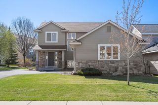 2888 Wyndam Court, Shakopee, MN 55379