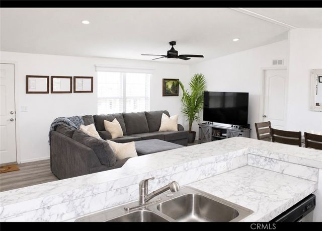 11561 Buena Vista, Pinon Hills, CA 92372
