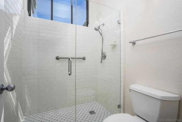 6370 CAMINITO DEL CERVATO, San Diego, CA 92111