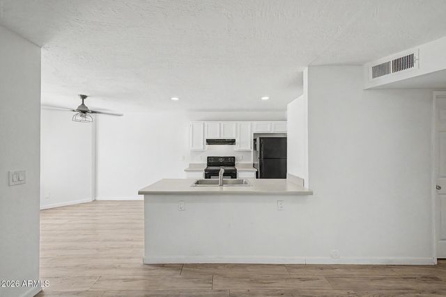 5236 W PEORIA Avenue 127, Glendale, AZ 85302