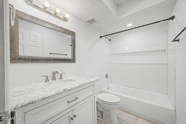 5236 W PEORIA Avenue 127, Glendale, AZ 85302