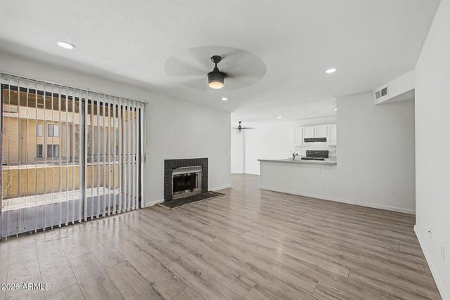 5236 W PEORIA Avenue 127, Glendale, AZ 85302