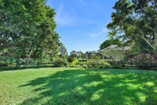 6111 SE Winged Foot Drive, Stuart, FL 34997