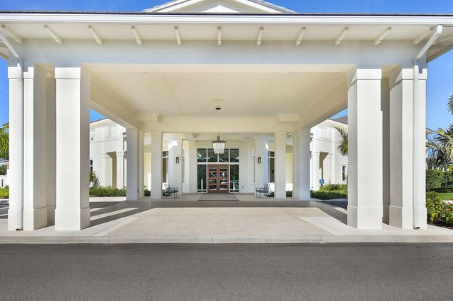 6111 SE Winged Foot Drive, Stuart, FL 34997