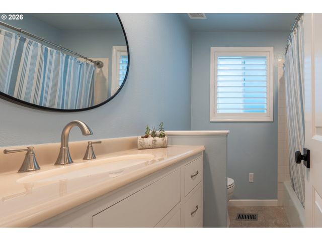 20505 Nw ROCK CREEK Blvd Nw, Portland, OR 97229