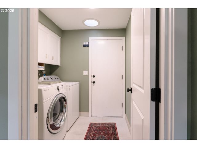 20505 Nw ROCK CREEK Blvd Nw, Portland, OR 97229