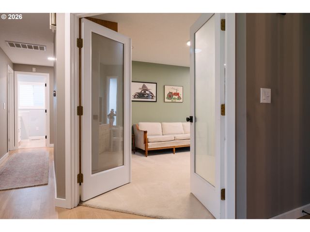 20505 Nw ROCK CREEK Blvd Nw, Portland, OR 97229