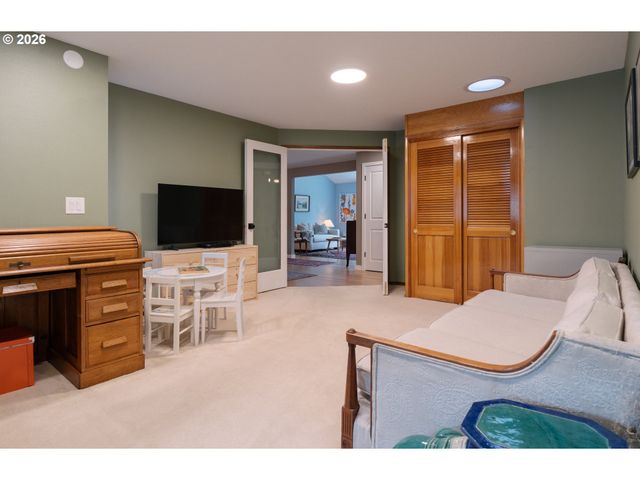 20505 Nw ROCK CREEK Blvd Nw, Portland, OR 97229