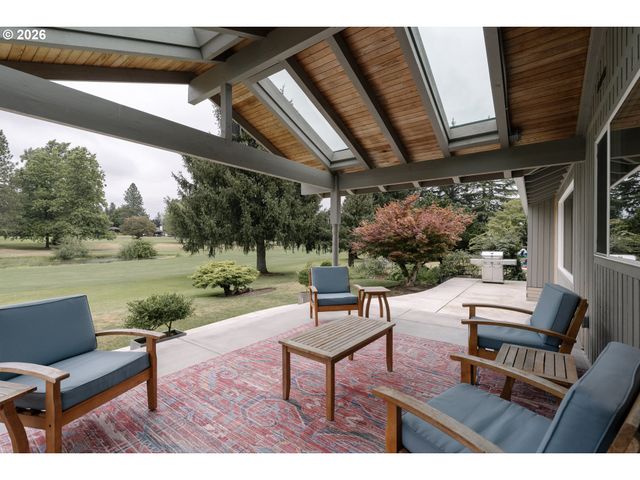 20505 Nw ROCK CREEK Blvd Nw, Portland, OR 97229