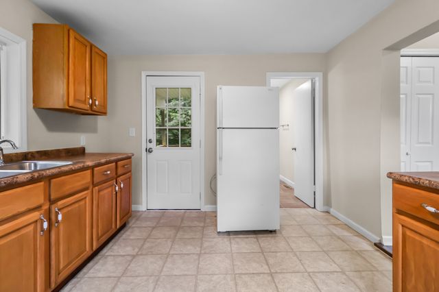 114 Emory St, Clarksville, TN 37040