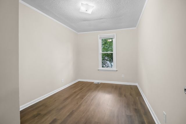 114 Emory St, Clarksville, TN 37040