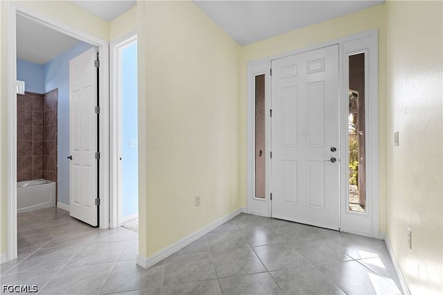 4006 SW 26th CT, Cape Coral, FL 33914