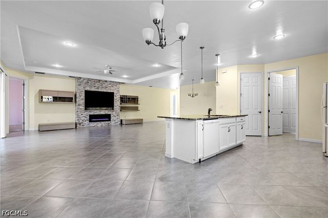 4006 SW 26th CT, Cape Coral, FL 33914