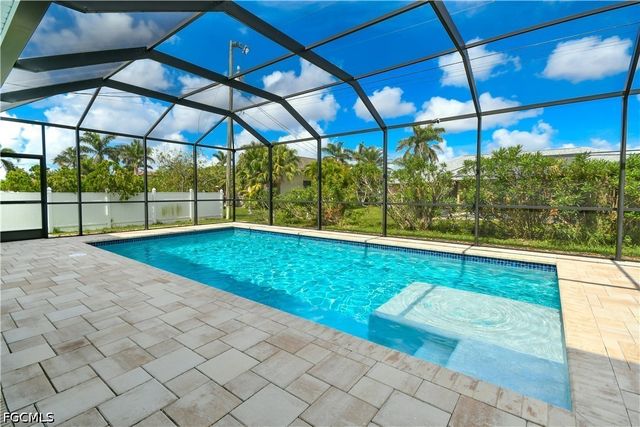 4006 SW 26th CT, Cape Coral, FL 33914