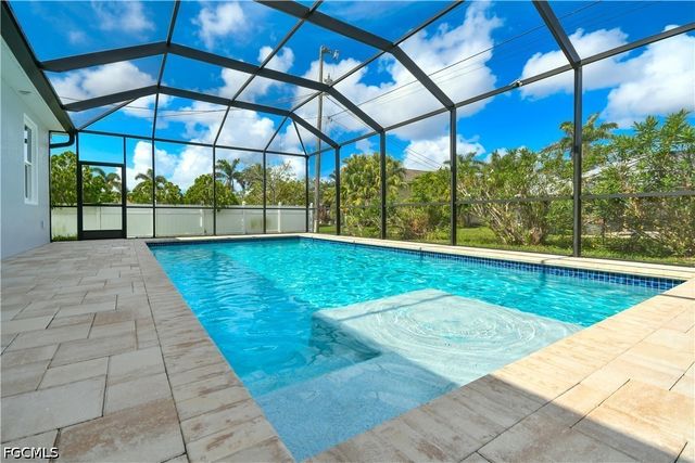 4006 SW 26th CT, Cape Coral, FL 33914