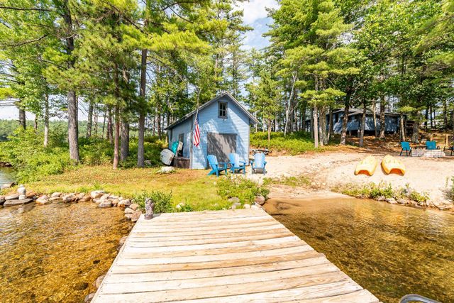 446 Barend Drive, Wakefield, NH 03830