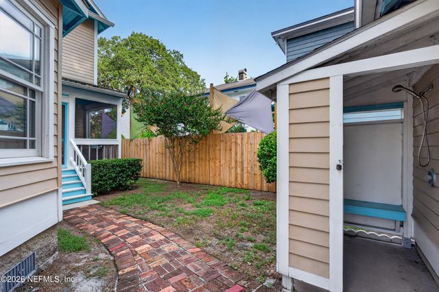 1224 N MARKET Street, Jacksonville, FL 32206