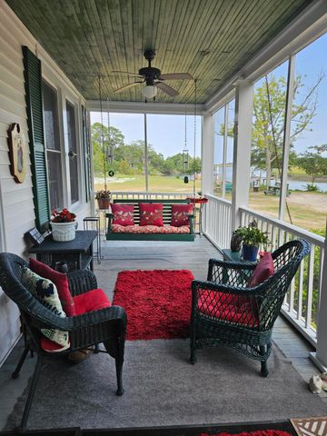 3246 Jenkins Farm Road, Johns Island, SC 29455