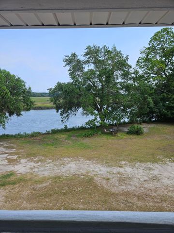 3246 Jenkins Farm Road, Johns Island, SC 29455