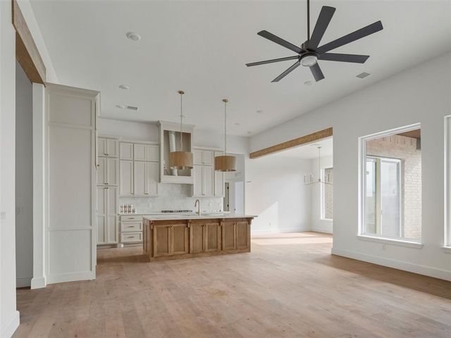 7812 NW 163rd Street, Oklahoma City, OK 73013