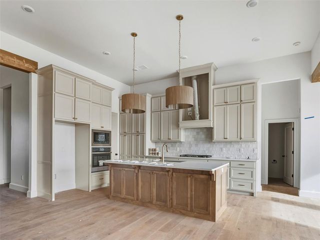 7812 NW 163rd Street, Oklahoma City, OK 73013