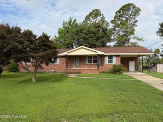 510 W Church Street, Pikeville, NC 27863