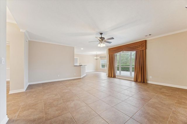 324 Howard Street, Sealy, TX 77474