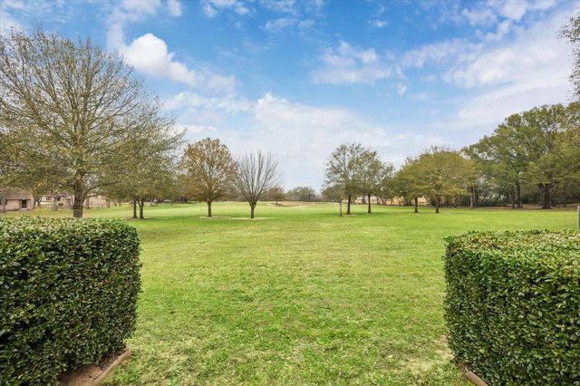 324 Howard Street, Sealy, TX 77474