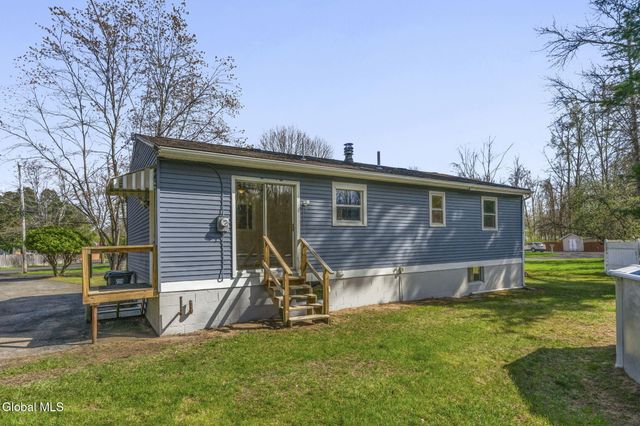 79 S Amherst Avenue, Colonie, NY 12304