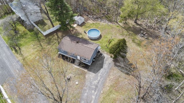 79 S Amherst Avenue, Colonie, NY 12304