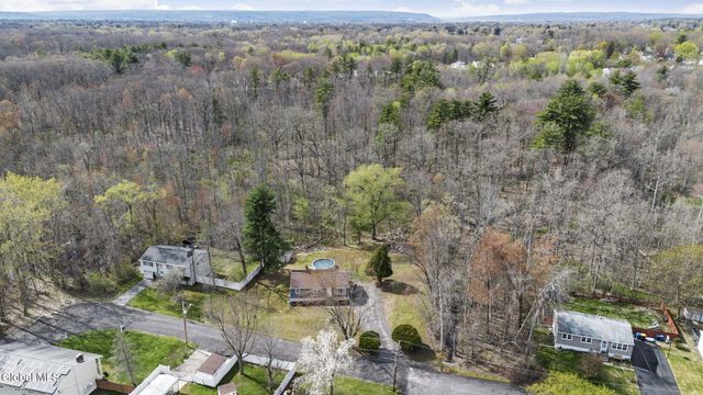 79 S Amherst Avenue, Colonie, NY 12304