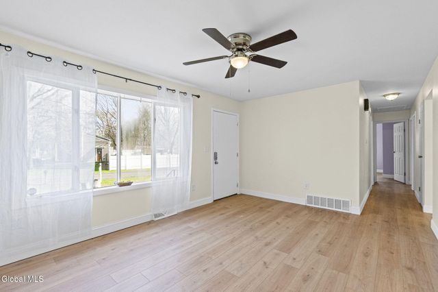 79 S Amherst Avenue, Colonie, NY 12304