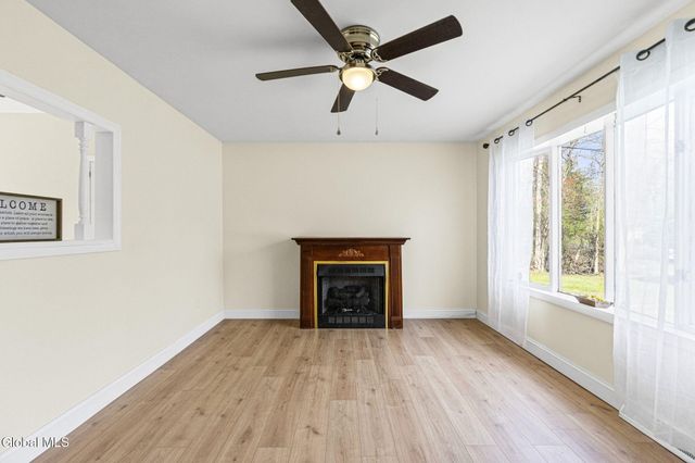 79 S Amherst Avenue, Colonie, NY 12304