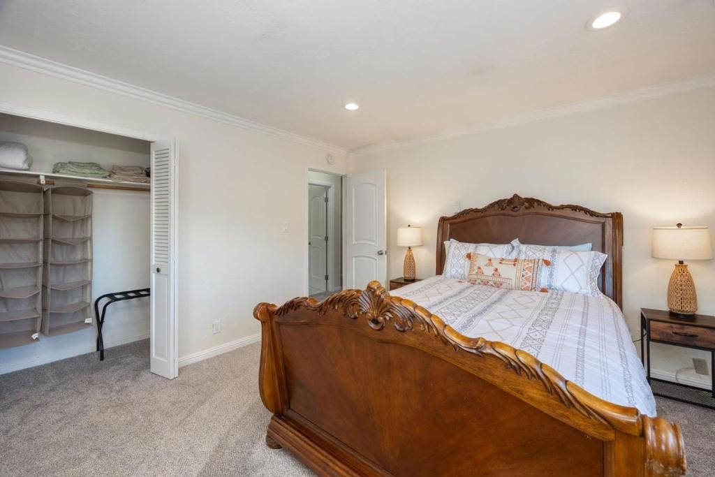 Image 14 of property listing at 1790 Sunshine Valley Road, Moss Beach, CA 94038