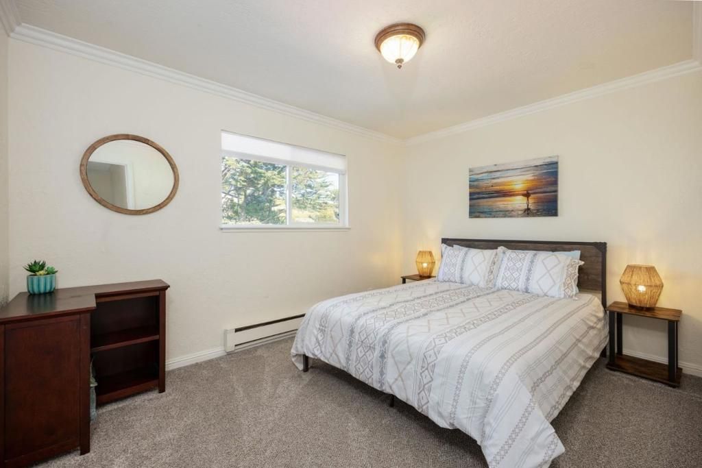 Image 17 of property listing at 1790 Sunshine Valley Road, Moss Beach, CA 94038