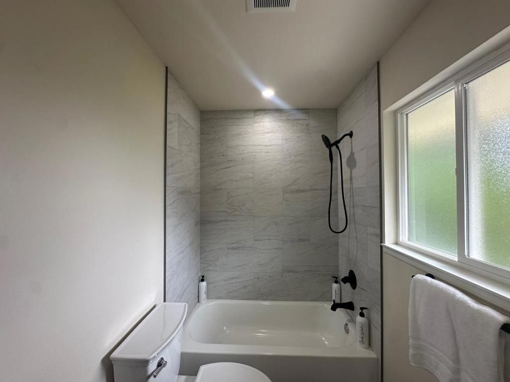 Image 21 of property listing at 1790 Sunshine Valley Road, Moss Beach, CA 94038