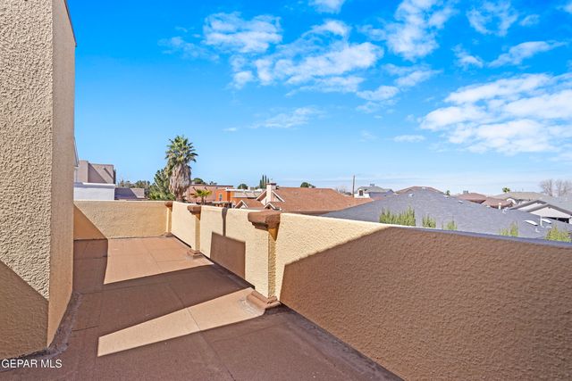 12517 SUN SPIRIT Drive, El Paso, TX 79938