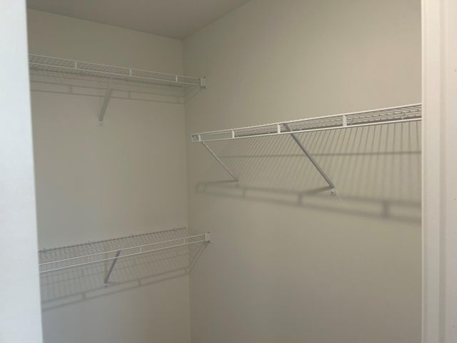 17944 Genoa Drive, Lakeville, MN 55044