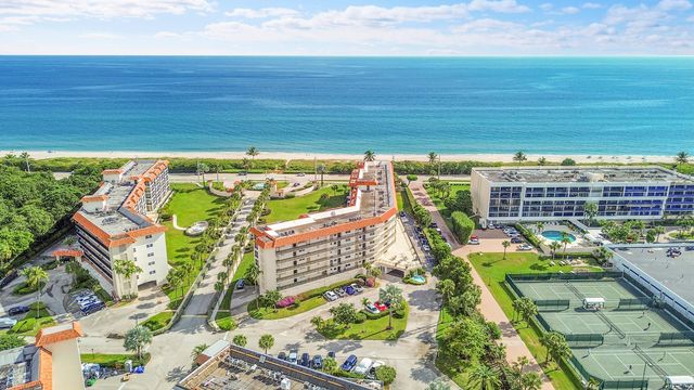 2871 N Ocean Boulevard D302, Boca Raton, FL 33431