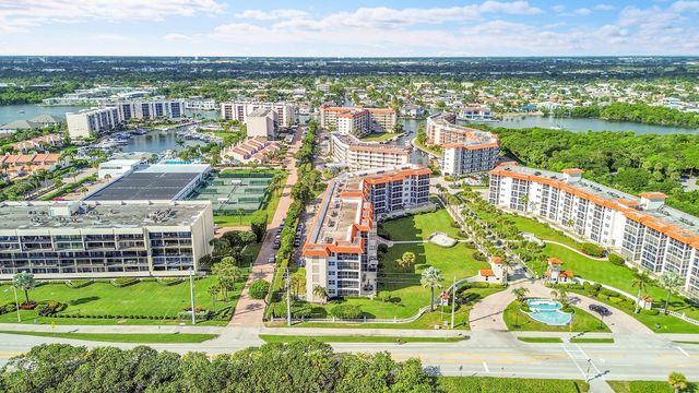 2871 N Ocean Boulevard D302, Boca Raton, FL 33431