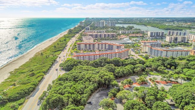 2871 N Ocean Boulevard D302, Boca Raton, FL 33431